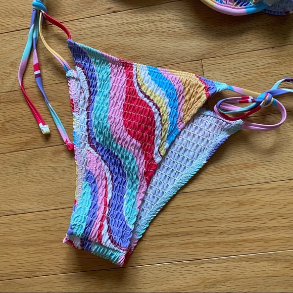 Bathing Suit - Picture 2 of 6